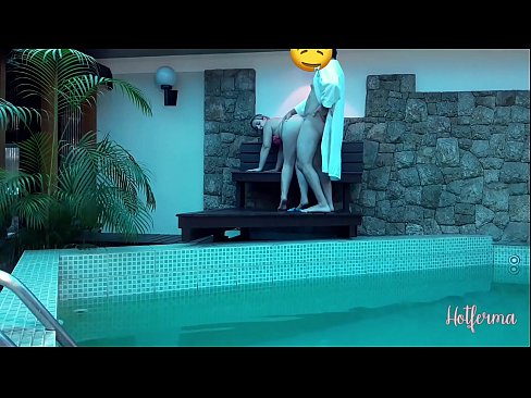 ❤️ Šéf pozve slúžku k bazénu, ale neodolala horúcemu ❤❌ Porno na sk.pornofilmtv.ru ❌❤